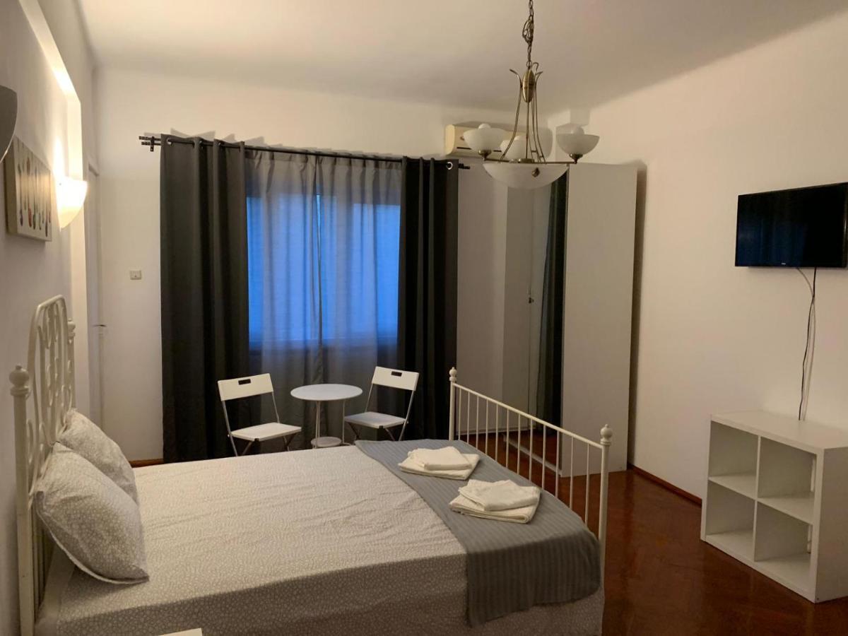 דירות בוקרשט La Casa De Danel מראה חיצוני תמונה